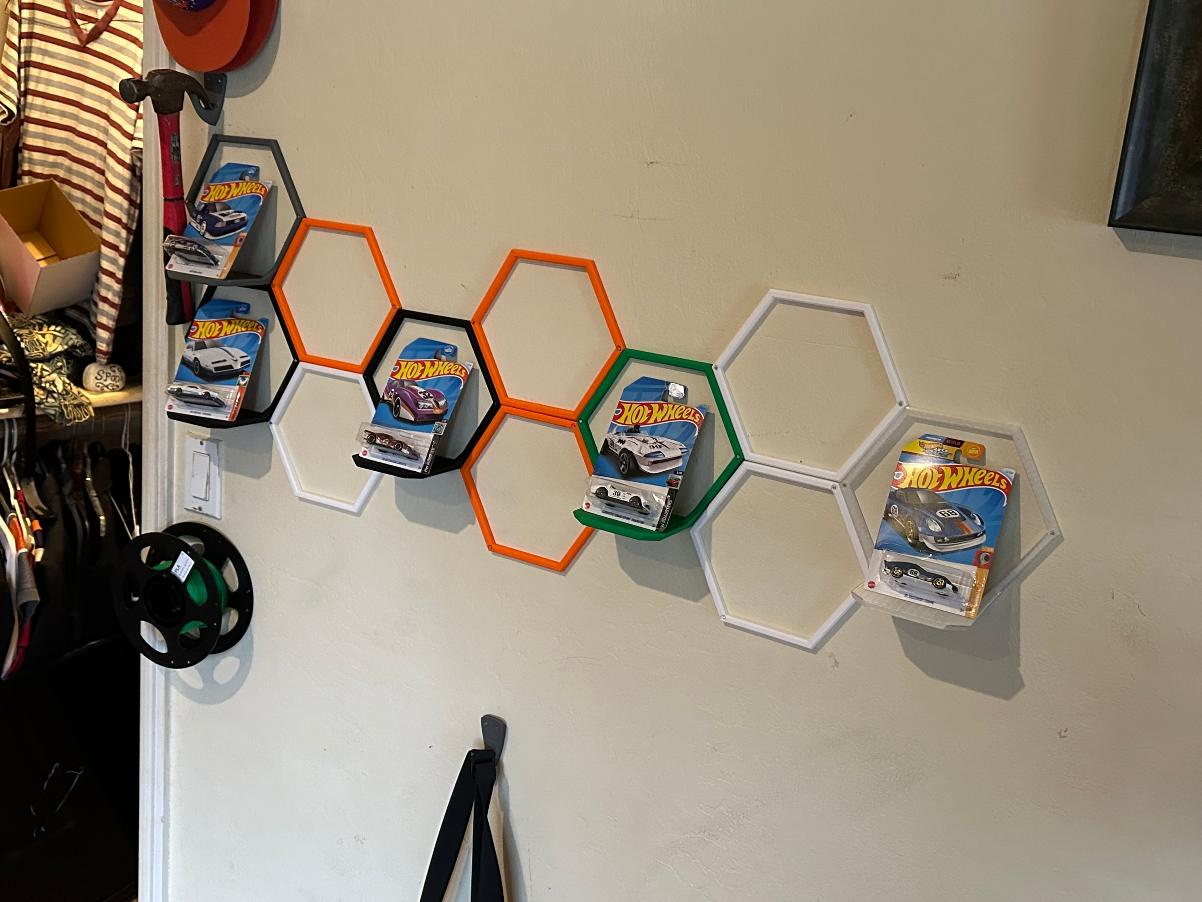 Title  Hexagon Wall Mounted Display Shelves Set | 3D Printed Honeycomb Shelves for Collectibles (20 Pack)