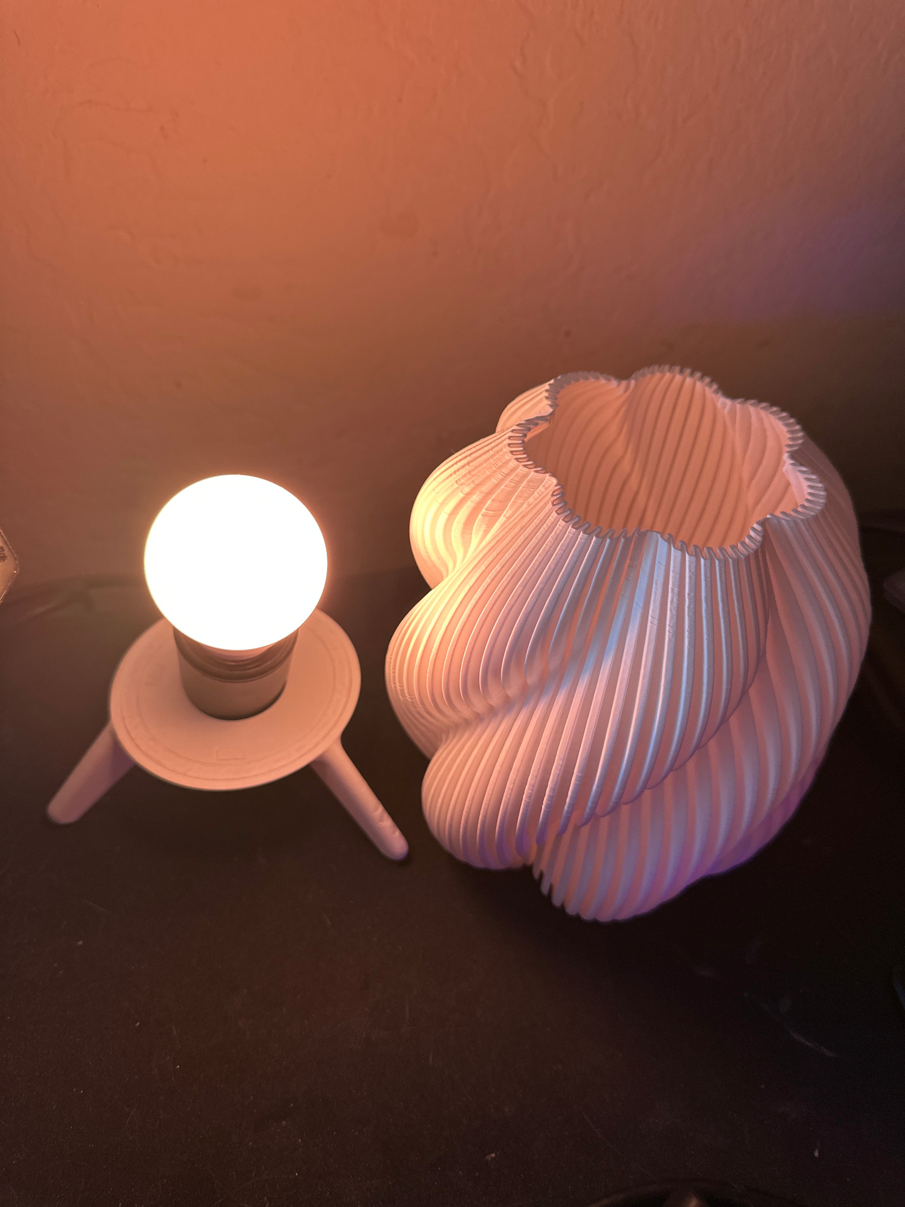 Spiral Desk Lamp – RGB Color Changing Night Light with Remote