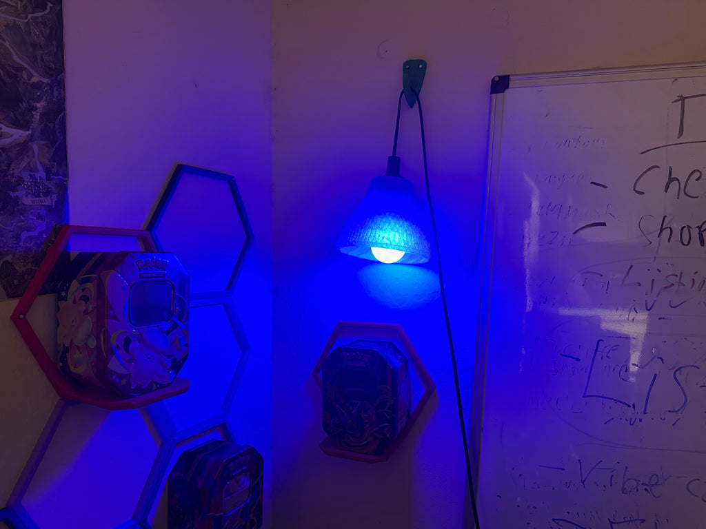 3D Printed RGB Lamp with Remote – 16 Color LED Mood Light, Flashing Modes