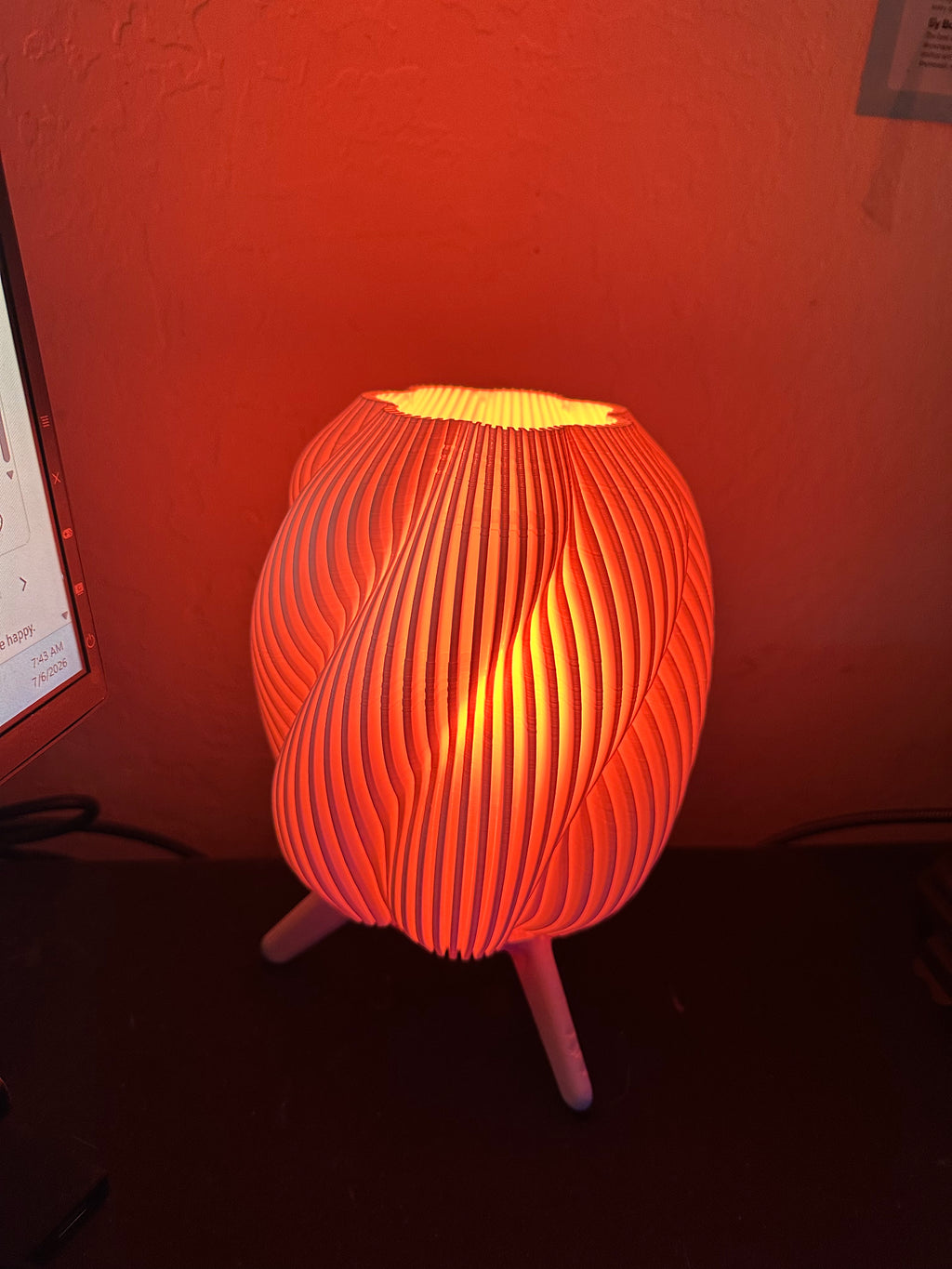 Spiral Desk Lamp – RGB Color Changing Night Light with Remote